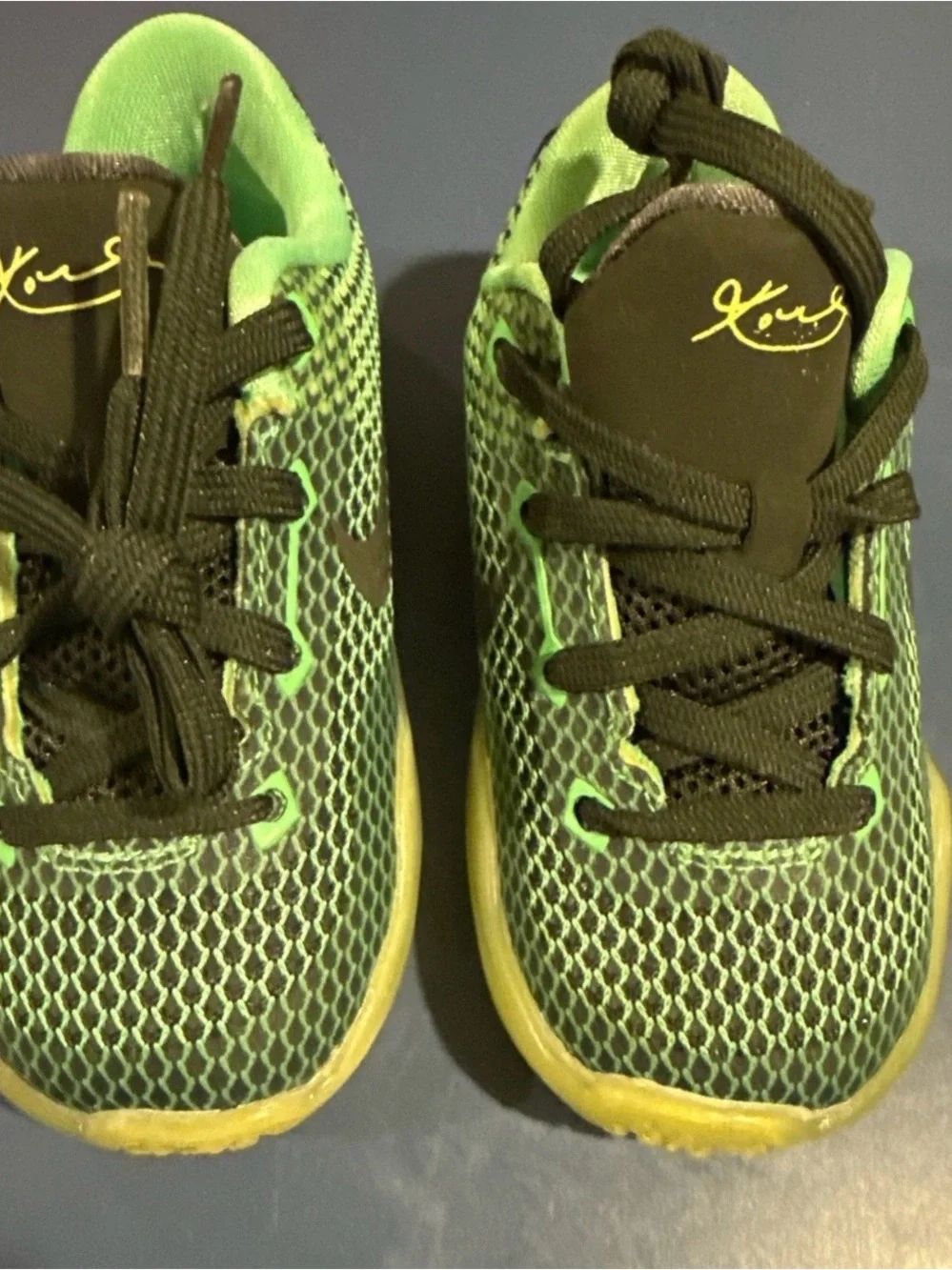 Nike Kobe X Poison Green Sneaker Size 7C New